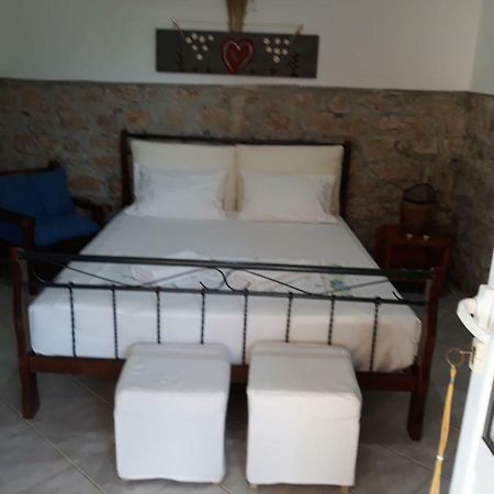 ★ Meniko'S House ★ Cozy Nest Apartment Himare Bagian luar foto
